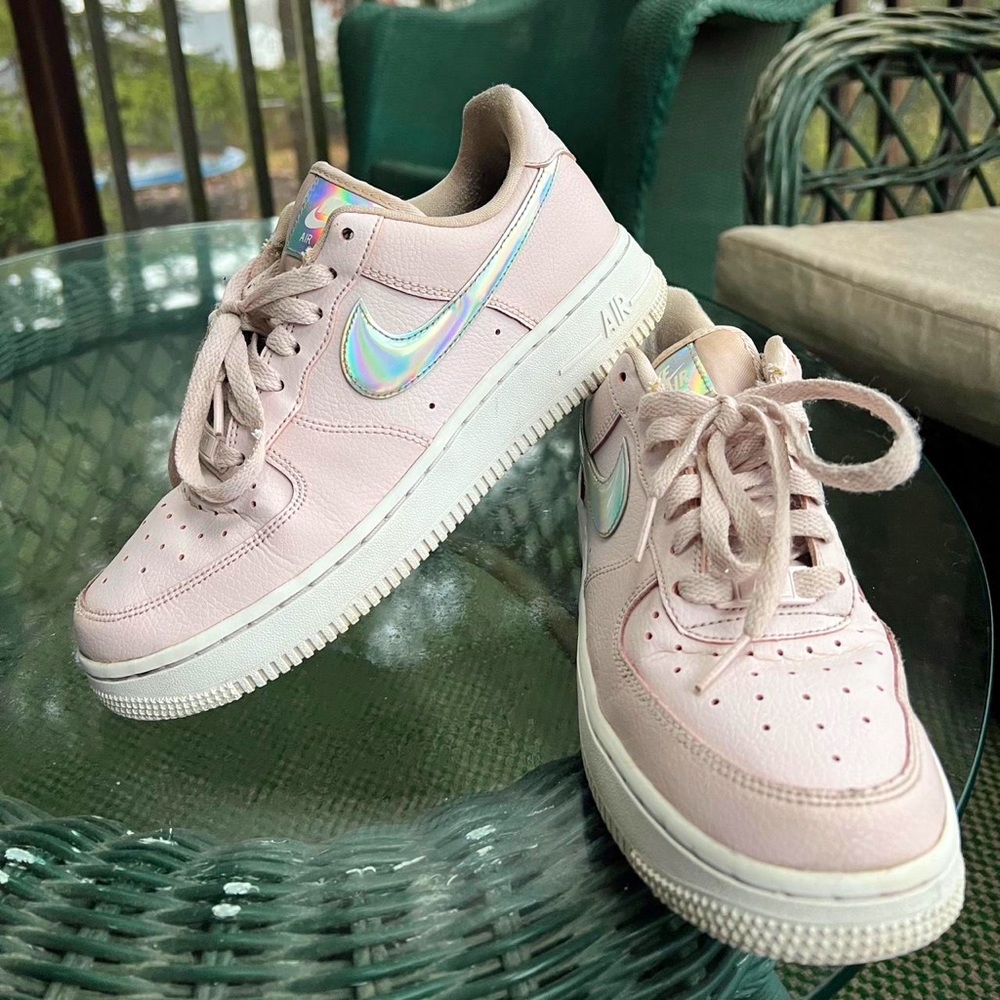 Nike Woman’s Air Force 1 Low Light Pink With Holographic Detail